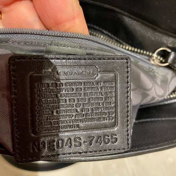 Coach black leather small hand bag - Picture 14 of 16